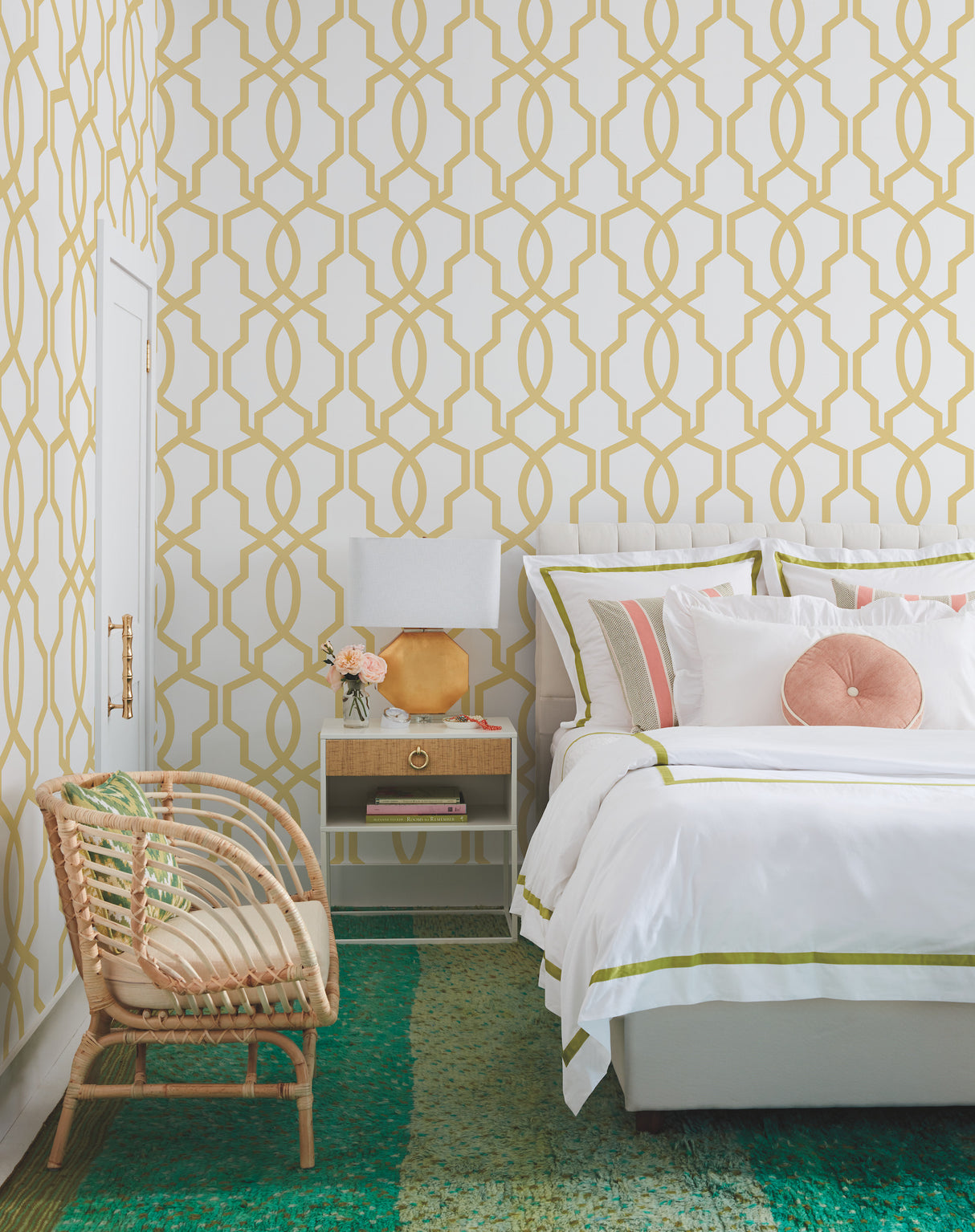 York GM7518 Hourglass Trellis Yellow Wallpaper
