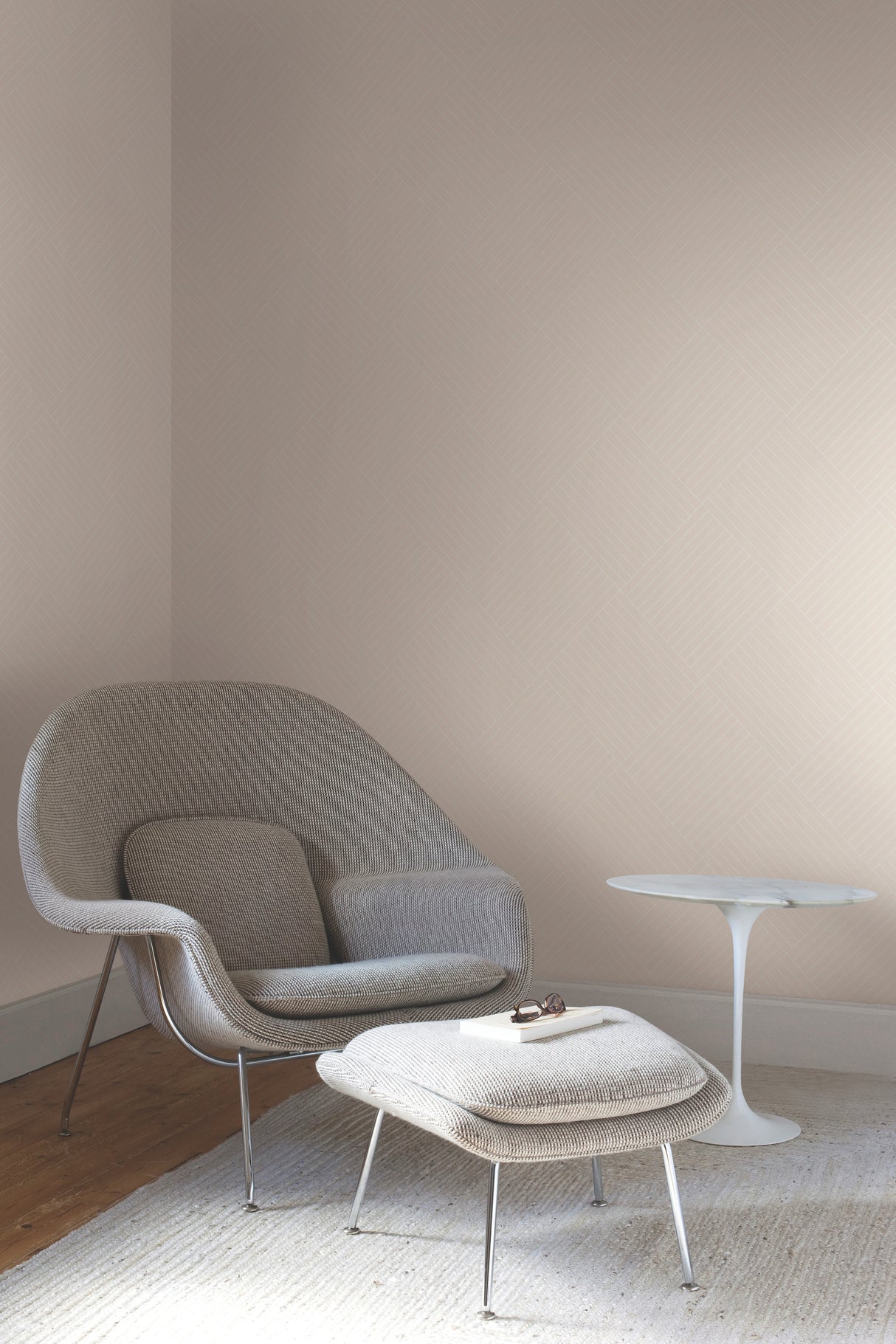 York GM7569 Twisted Tailor Beige Wallpaper