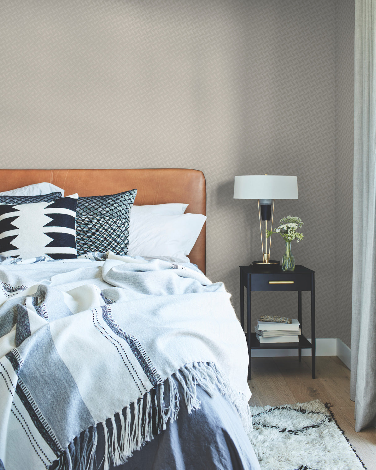 York GM7572 Petite Pivots Sand Wallpaper