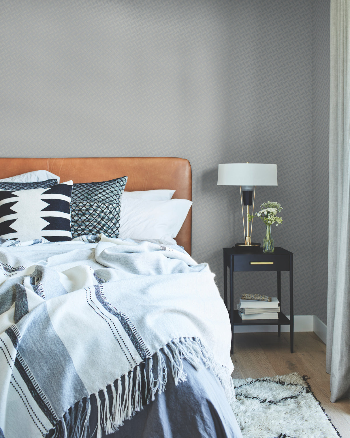 York GM7573 Petite Pivots Green Wallpaper