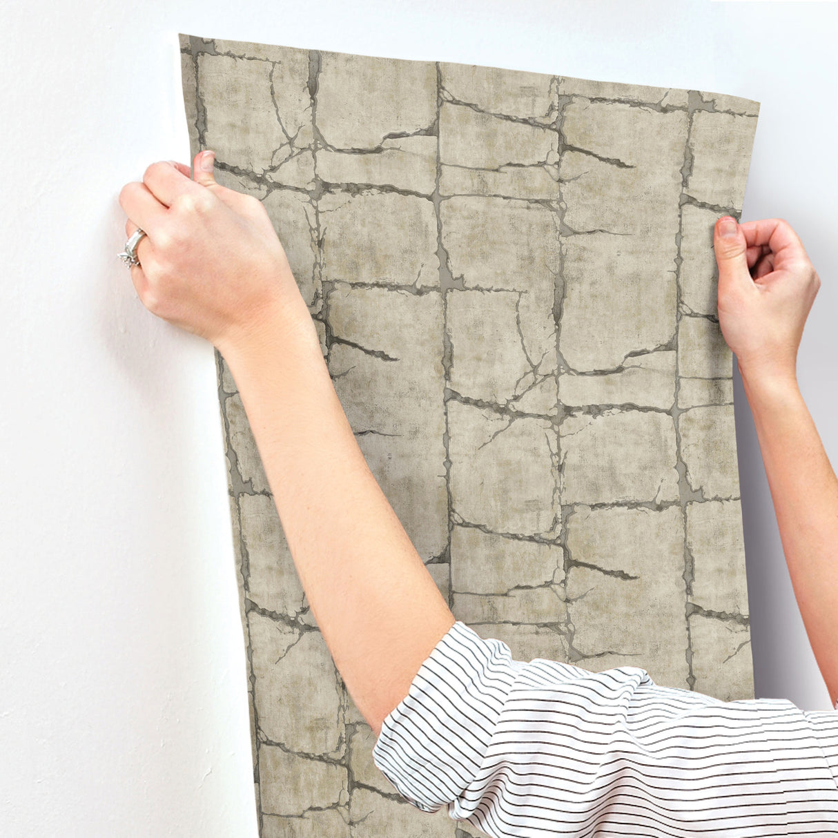 Eade’s Mojave Taupe