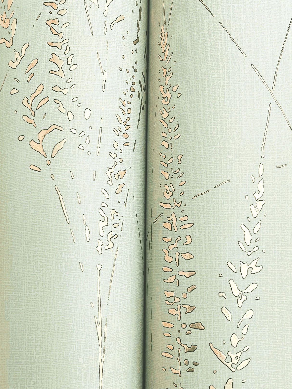 Eade’s Graceful Willow Lagoon