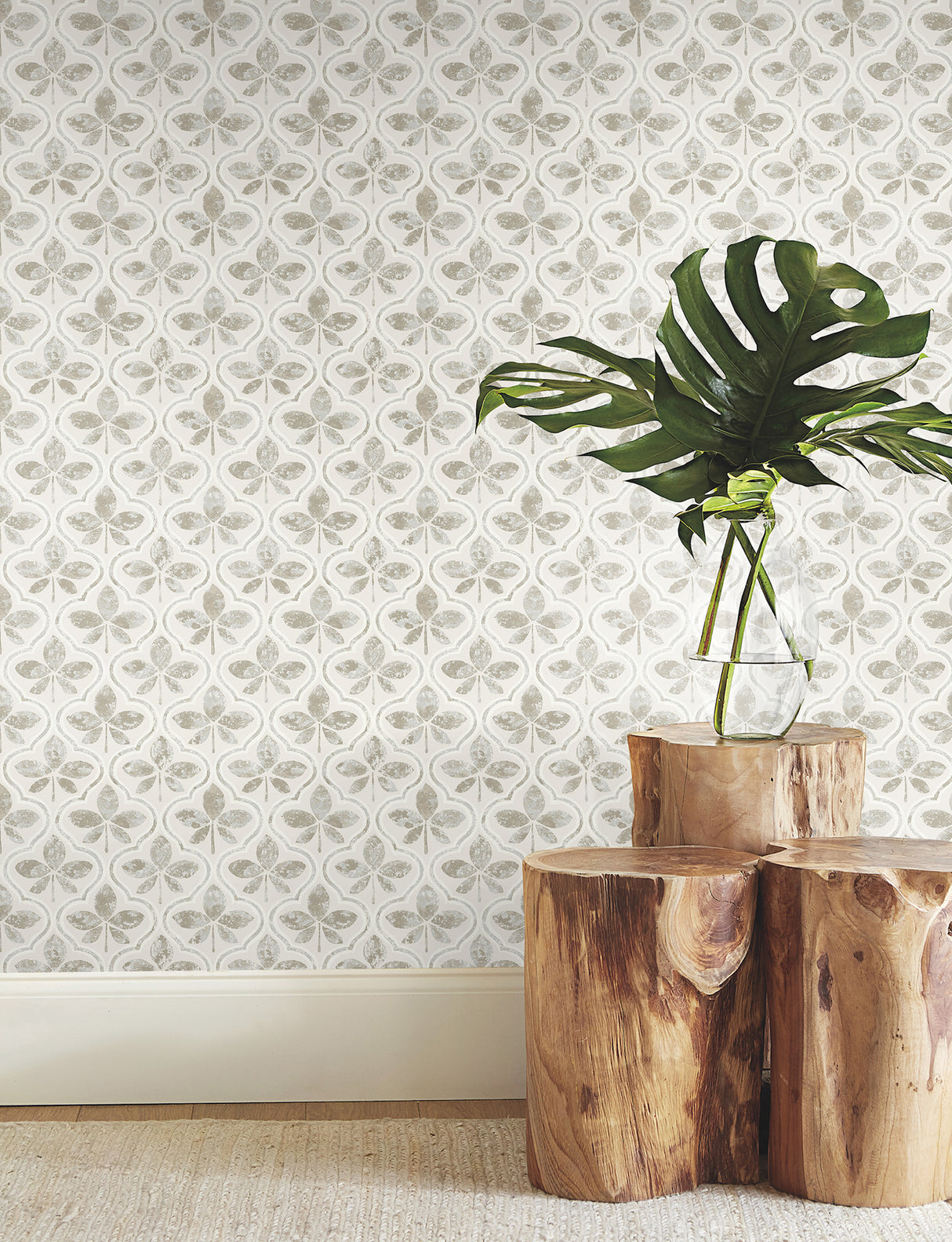 York GO8272 Sevilla Grey Wallpaper
