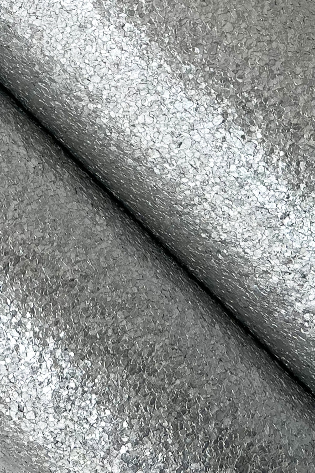 York GR1013 Terra Mica Silver Wallpaper