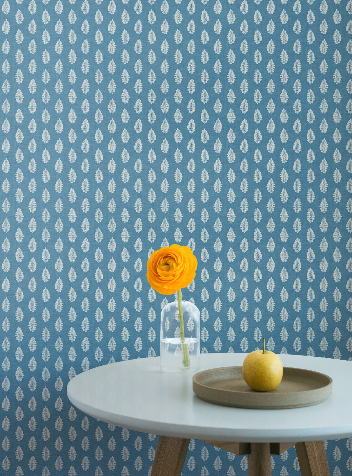 York GR5963 Leaf Pendant Blue Wallpaper