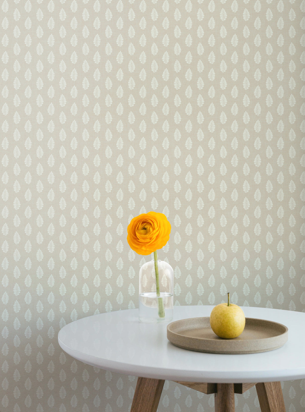 York GR5964 Leaf Pendant Linen Wallpaper