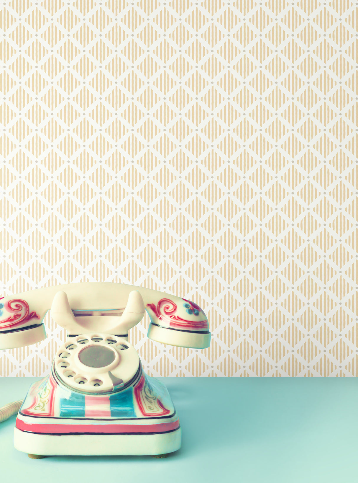 York GR6004 Diamond Gate Yellow Wallpaper