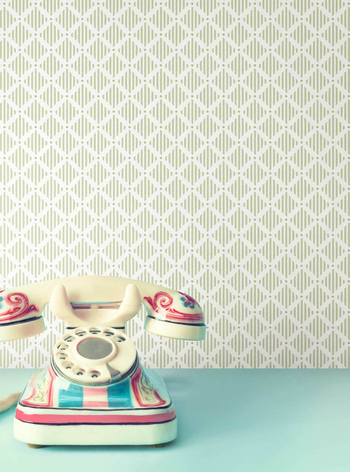 York GR6006 Diamond Gate Green Wallpaper