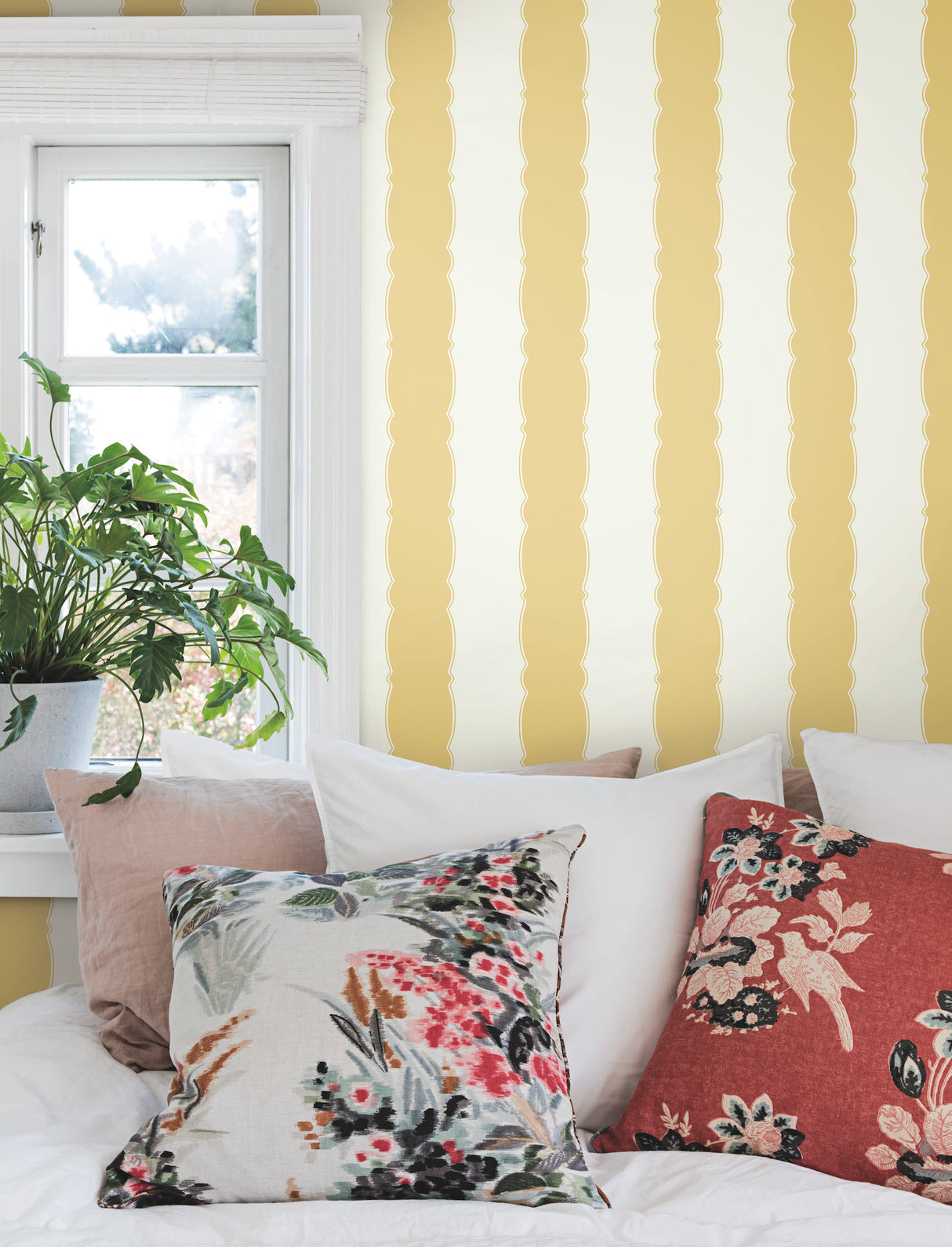 York GR6016 Scalloped Stripe Yellow Wallpaper