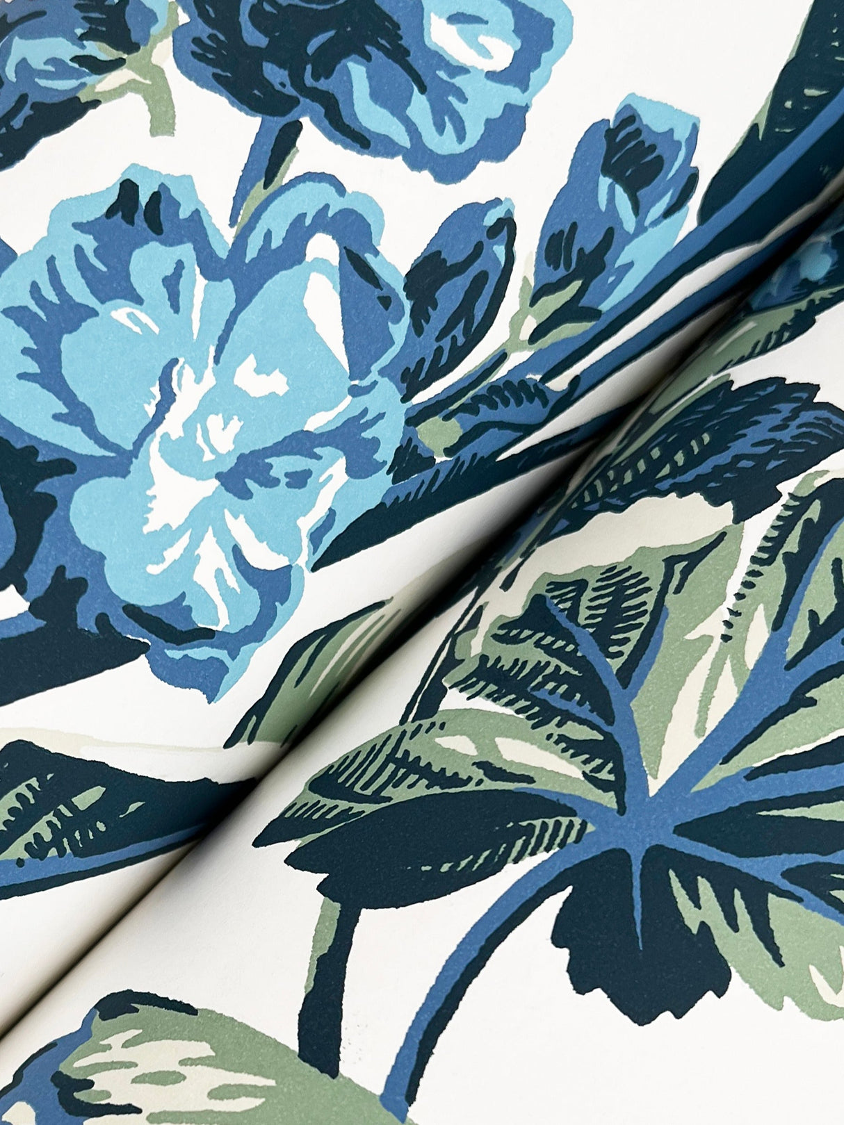 Ronald Redding GT4505 Mystic Isle Wallpaper - Eade's Wallpaper