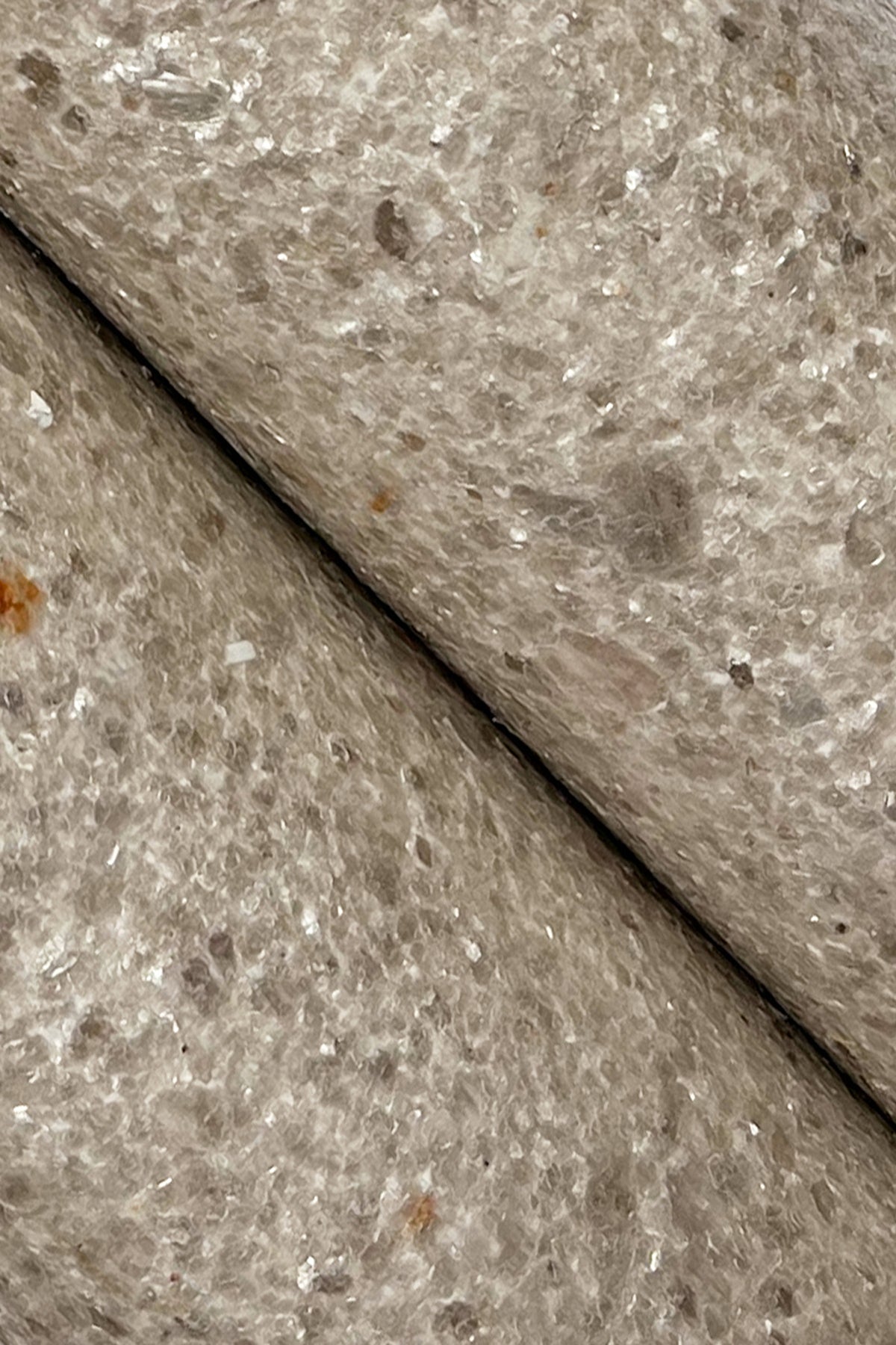 York GV0214 Brilliant Mica Smoky Agate Wallpaper