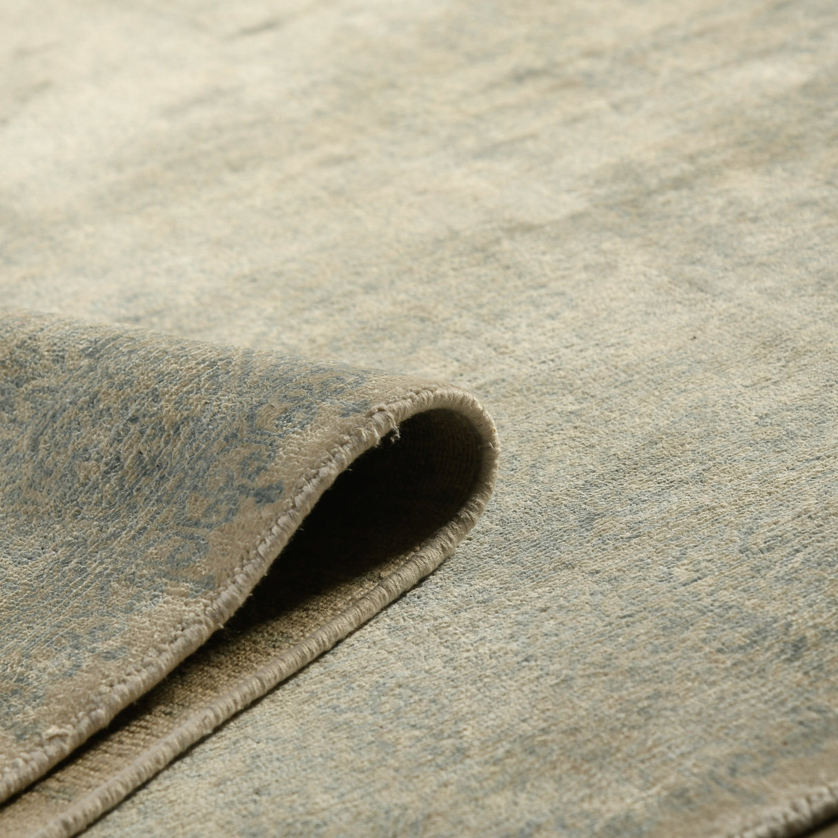 Amer Rugs HAL91014 Halcyon Ivory 10' X 14' Area Rug