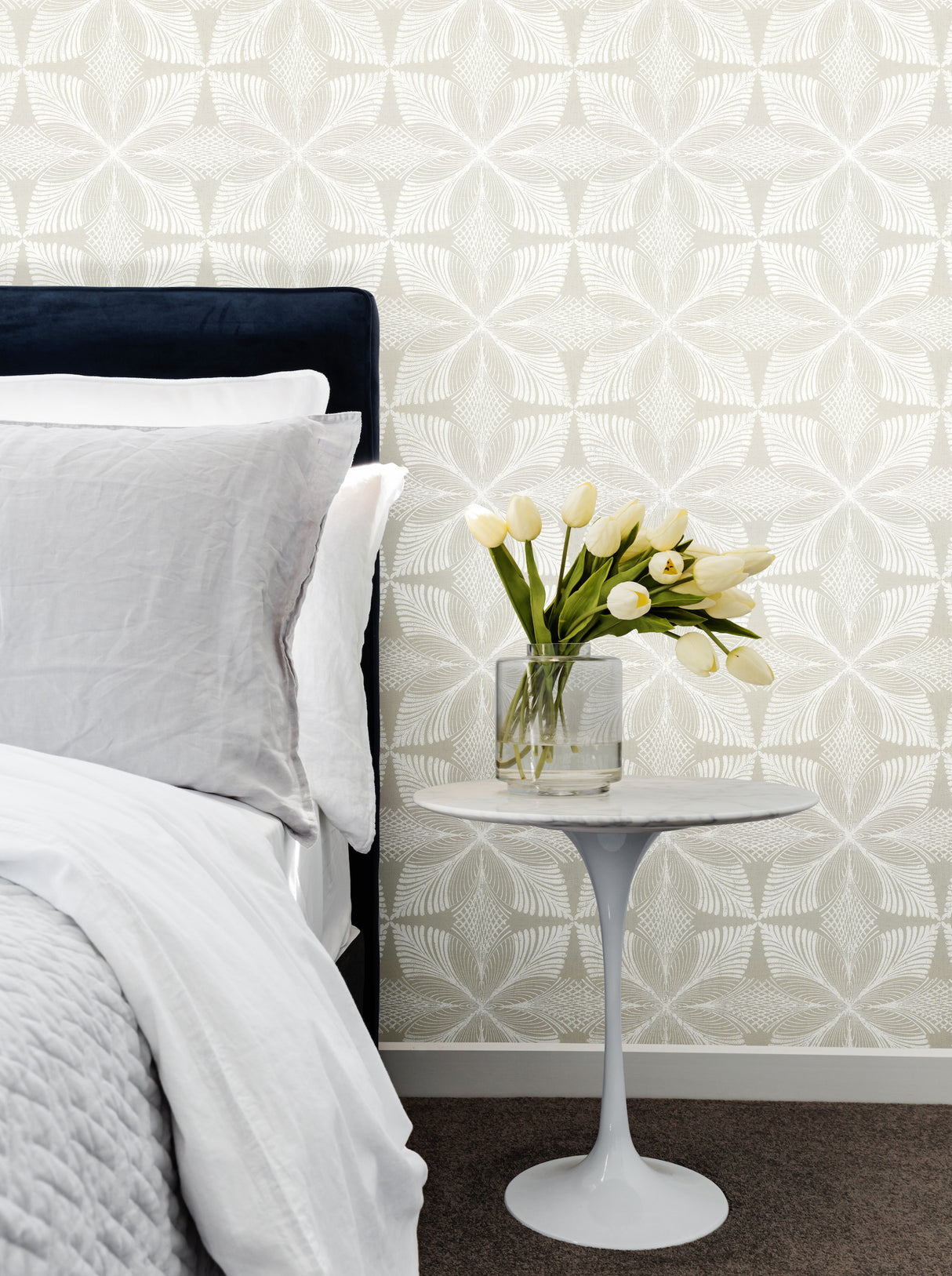 York HC7544 Roulettes Grey & White Wallpaper