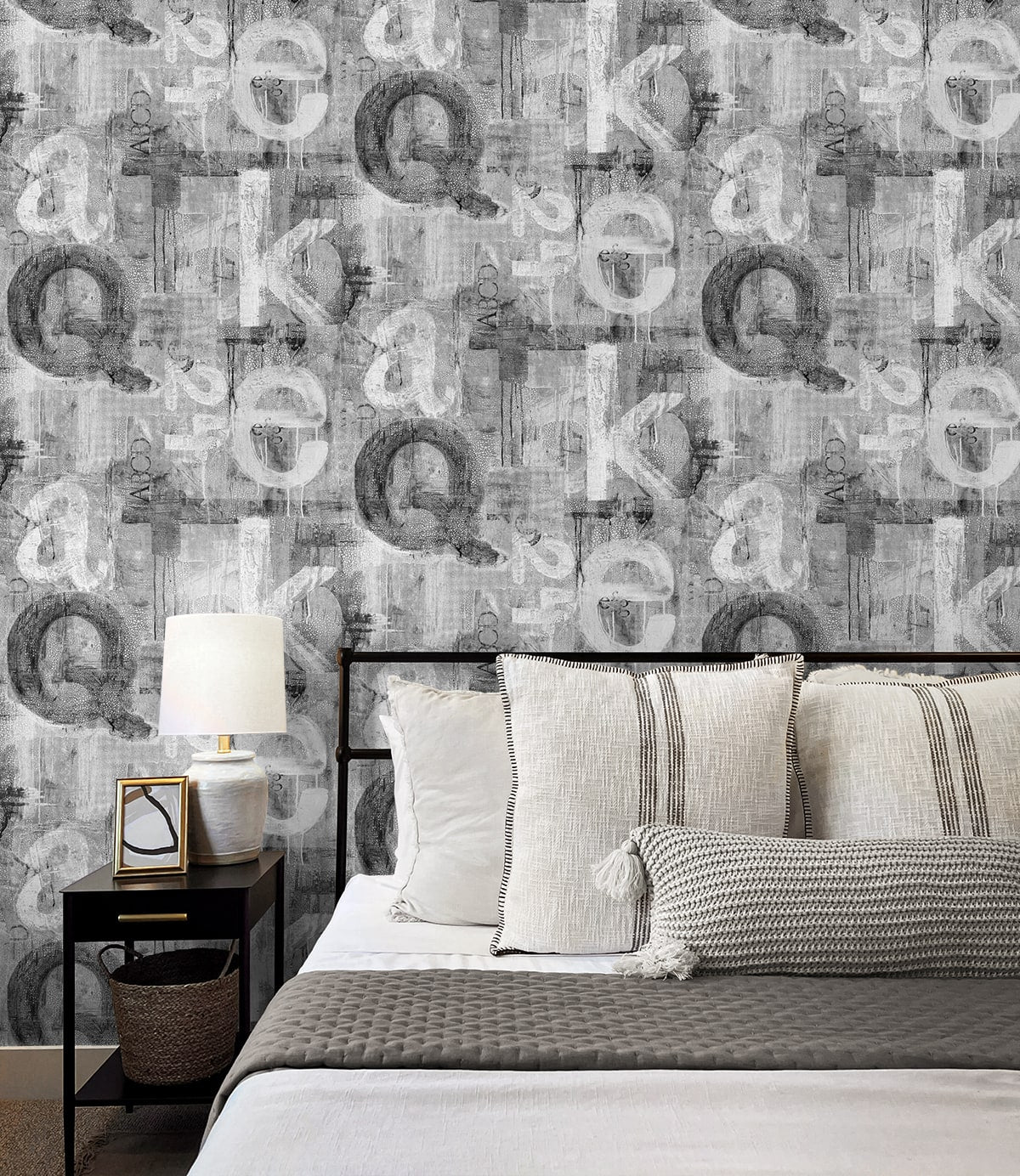 Harry & Grace HG12000 Wallpaper - Eade's Wallpaper & Fabric