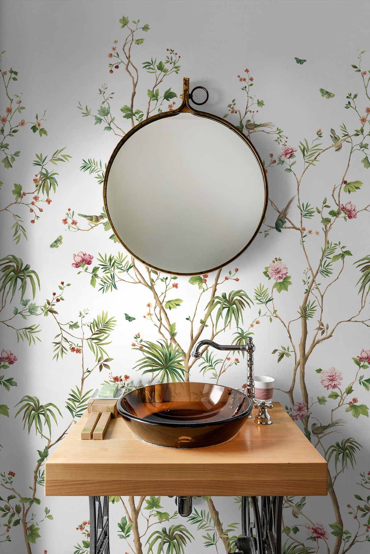 Harry & Grace HG12404M Wallpaper - Eade's Wallpaper & Fabric