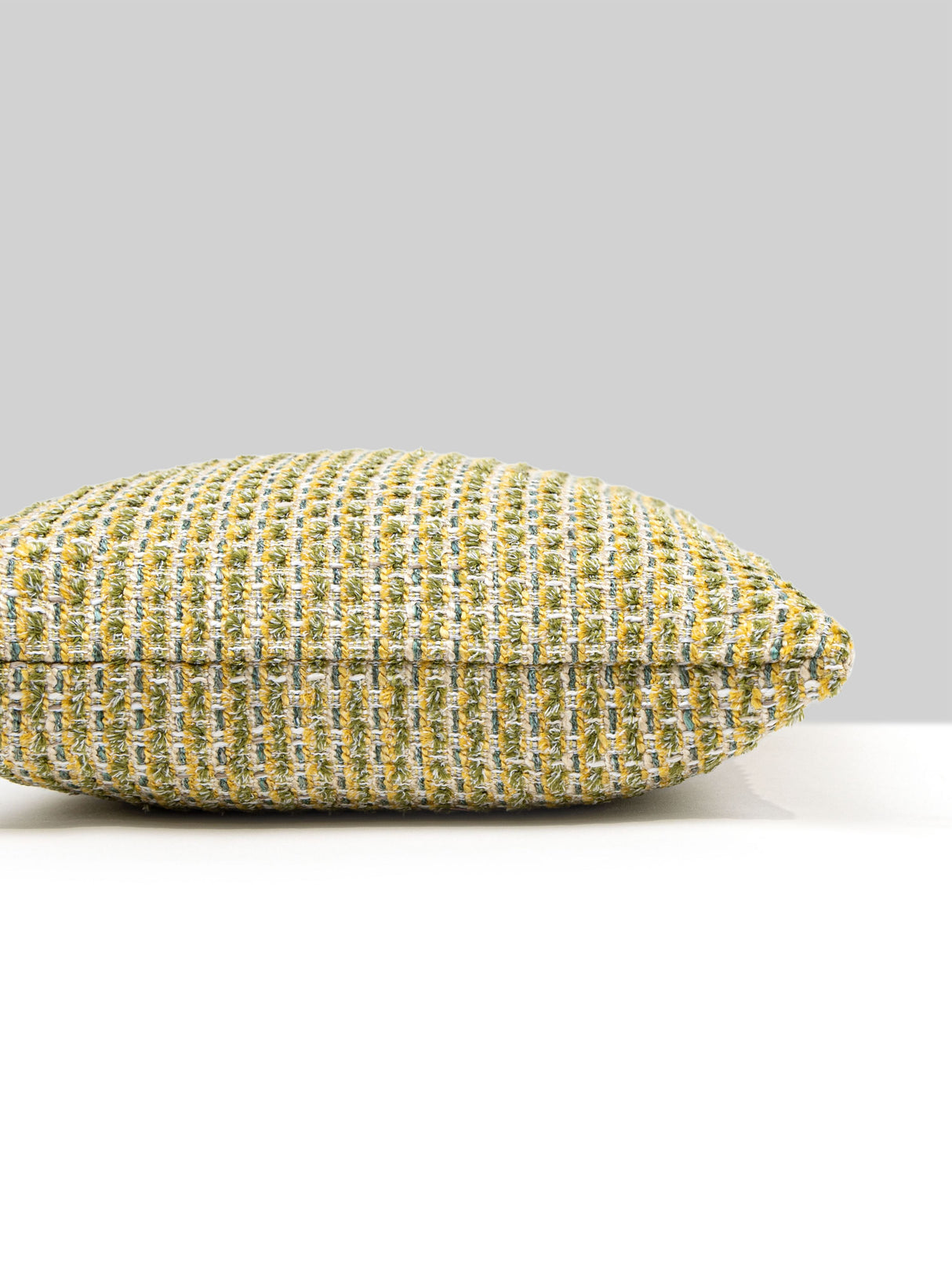 Scalamandre HN 0013LBDK27333 HEATHERTON PILLOW - Pillow Coll