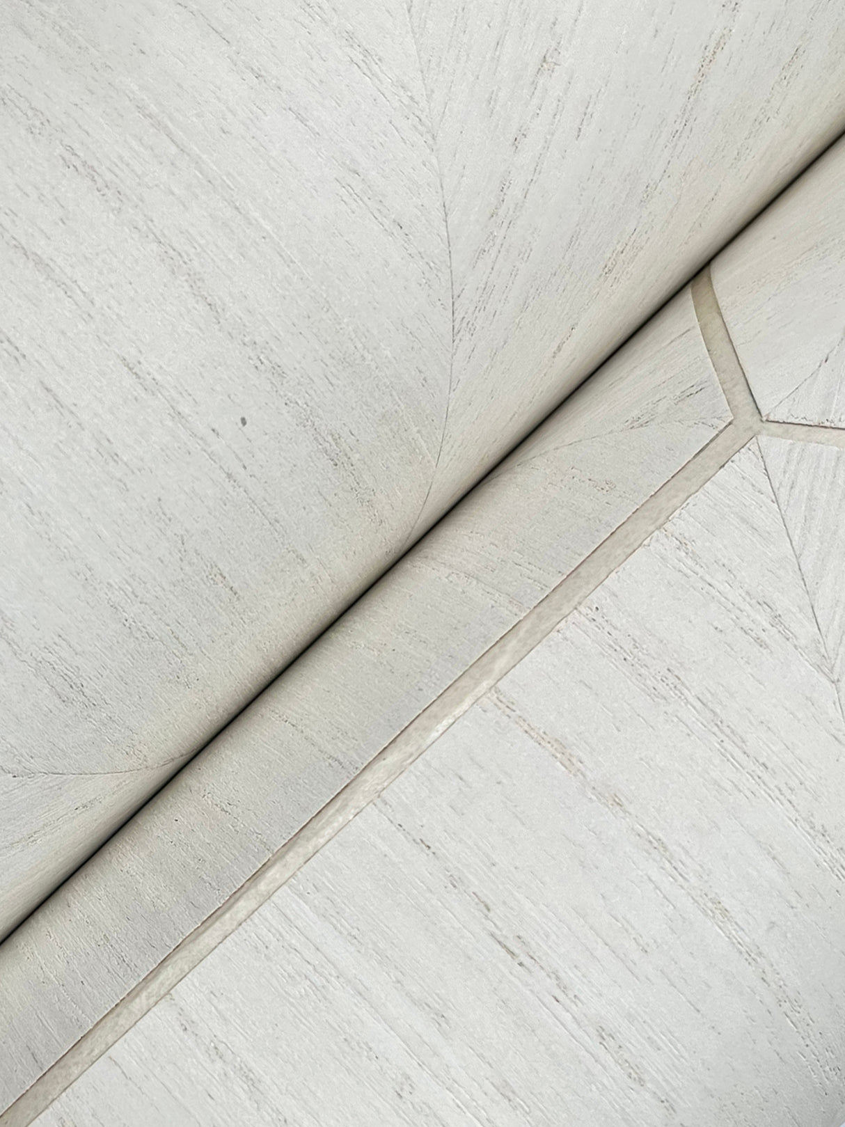 York HO2101GV Hexagram Wood Veneer Ivory Wallpaper