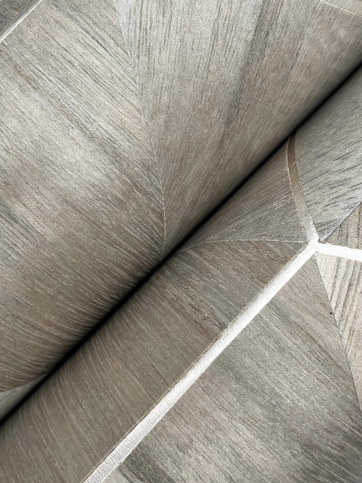 York HO2102GV Hexagram Wood Veneer Caper Wallpaper