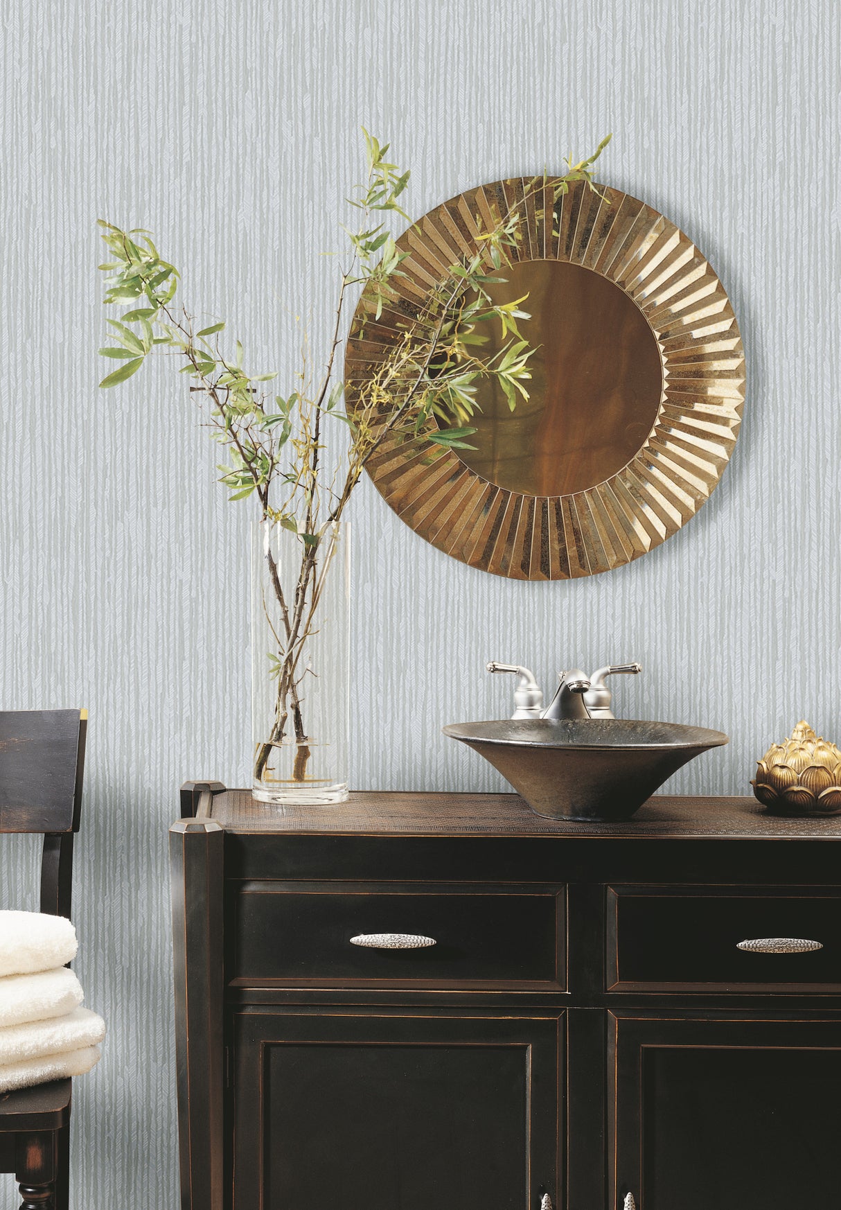 York HO2137 Feather Fletch Light Blue Wallpaper