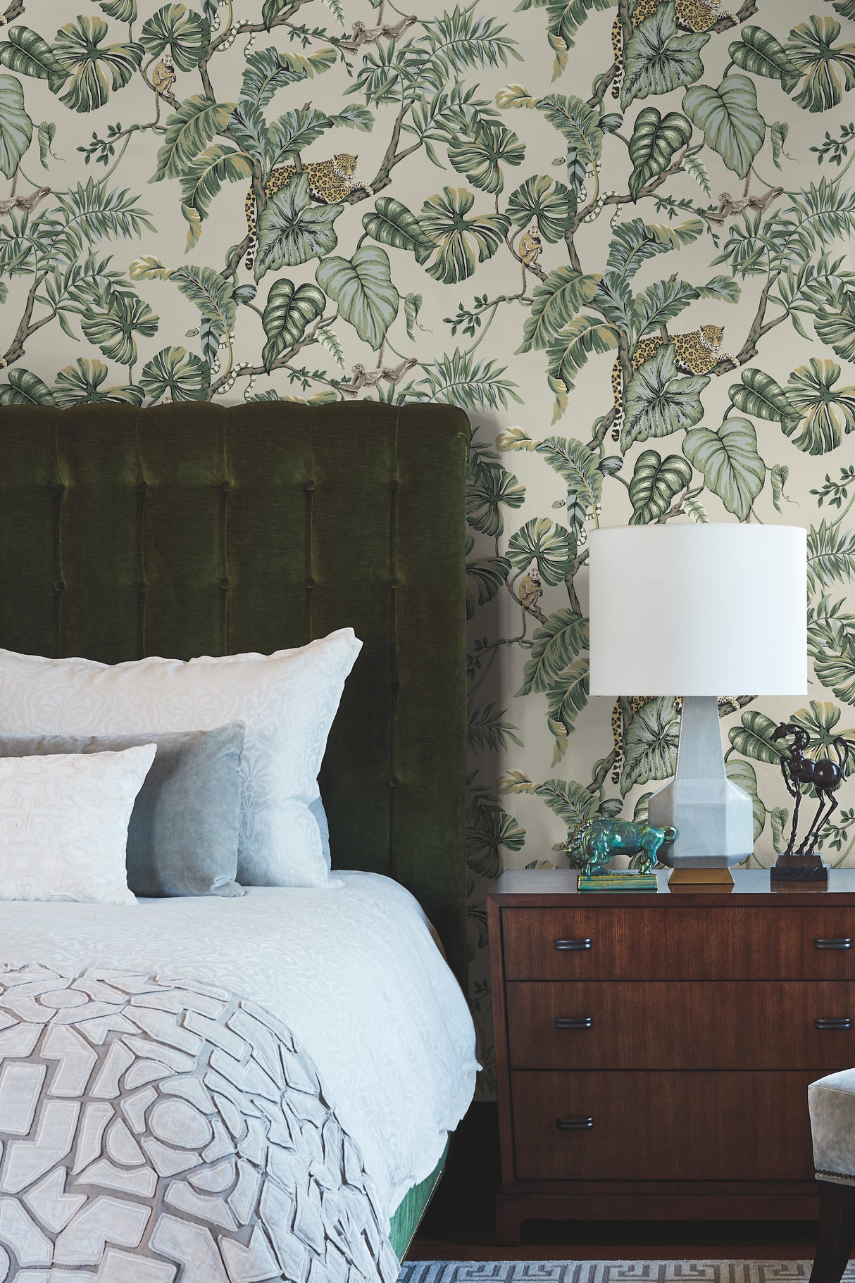 York HO2144 Jungle Cat Beige Wallpaper