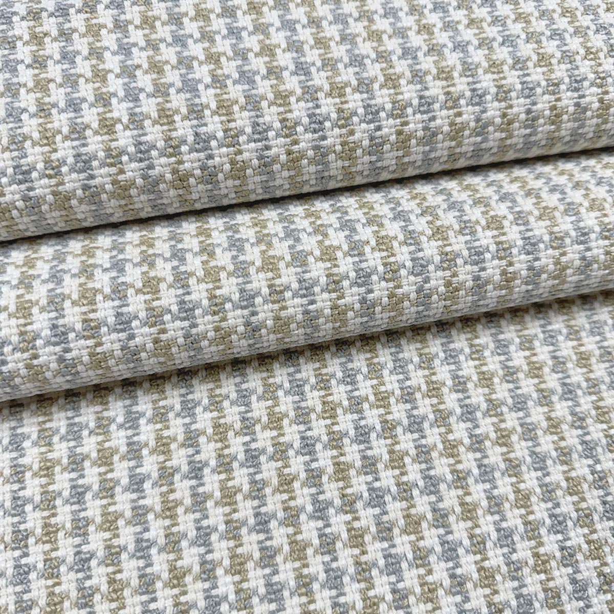 Eade’s KATRA BLUEROCK BLUEROCK