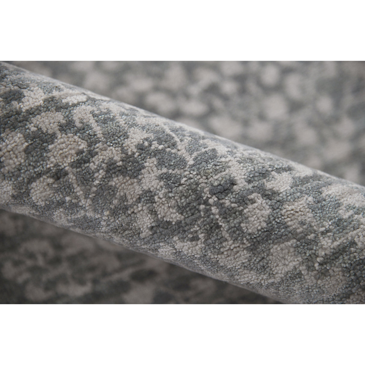 Amer Rugs KOH-1 Kohinoor Contemporary Floral Area Rug