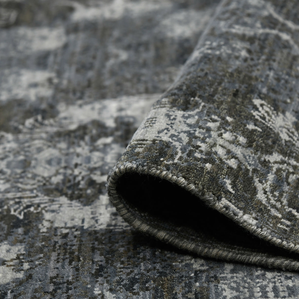 Amer Rugs KOH-11 Kohinoor Modern Geometric Area Rug