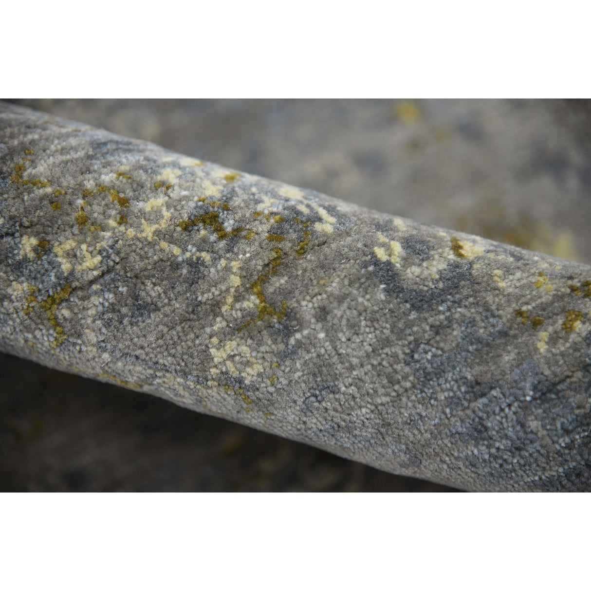 Amer Rugs KOH-6 Kohinoor Contemporary Floral Area Rug