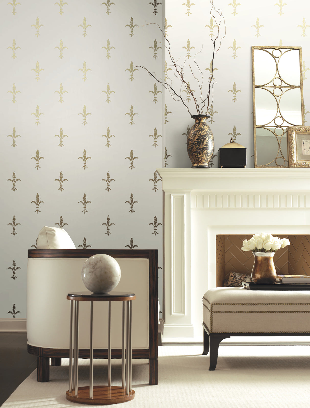 York KT2192 Fleur De Lis White & Gold Wallpaper
