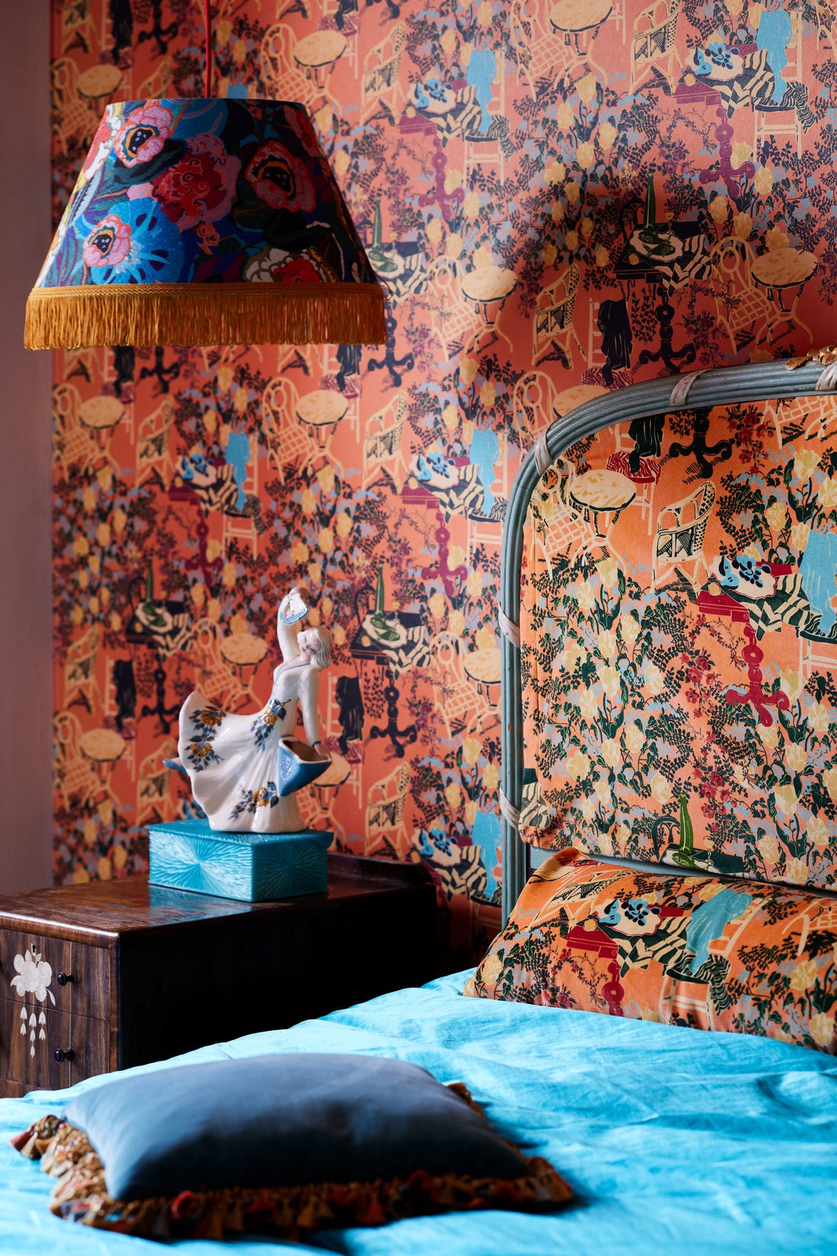 MindtheGap LA BRASSERIA Salmon - Lifestyle Collection 2024