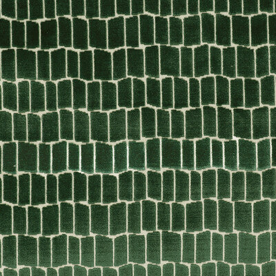 GASTON Y DANIELA LCT1015.005.0 MAXIMO VERDE Fabric - Eade's Wallpaper
