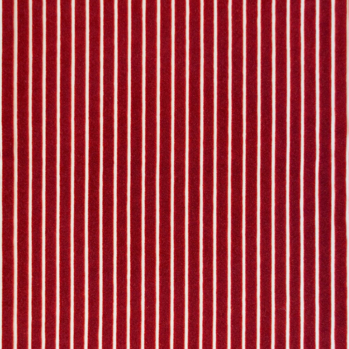 GASTON Y DANIELA LCT1111.028.0 MAYRIT ROJO Fabric - Eade's Wallpaper