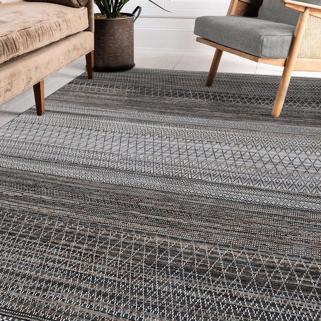 Amer Rugs LEG20203 Legacy Copper Gray 2' X 3' Area Rug