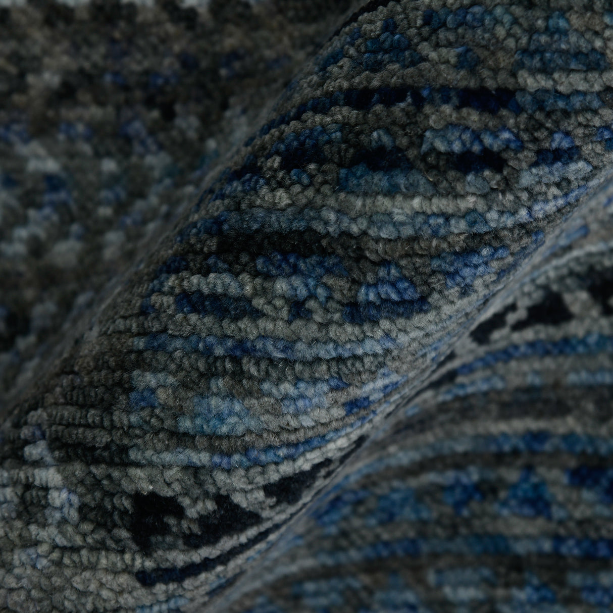 Amer Rugs LEG-8 Legacy Modern Geometric Area Rug