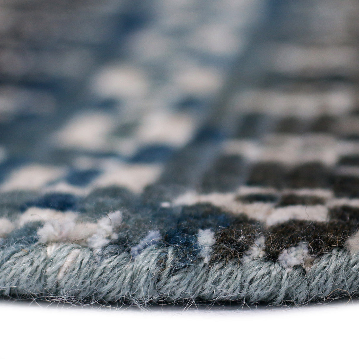 Amer Rugs LEG(V)-25 Legacy Modern Geometric Area Rug