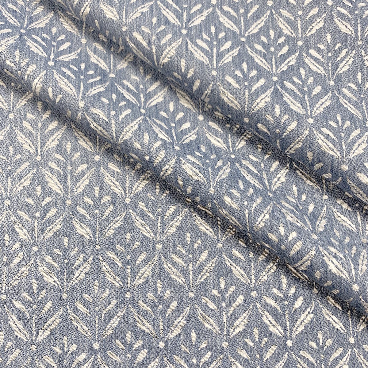 Eade’s LILY CORNFLOWER CORNFLOWER