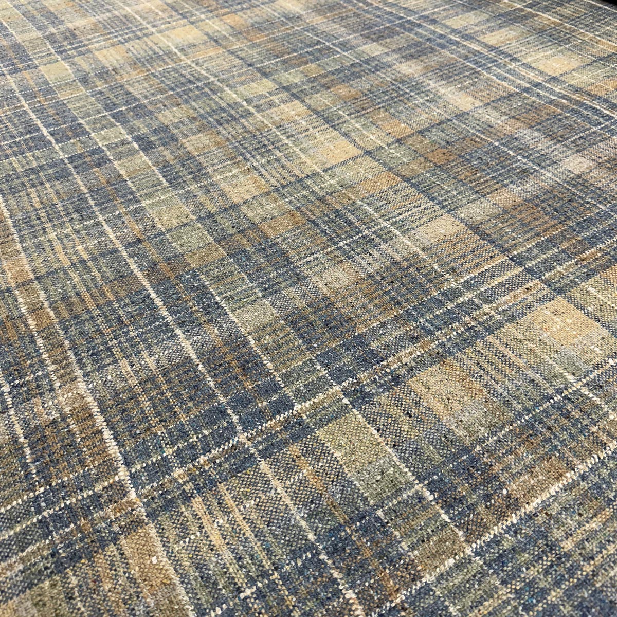 Eade’s LIVINGSTON PLAID PLAID