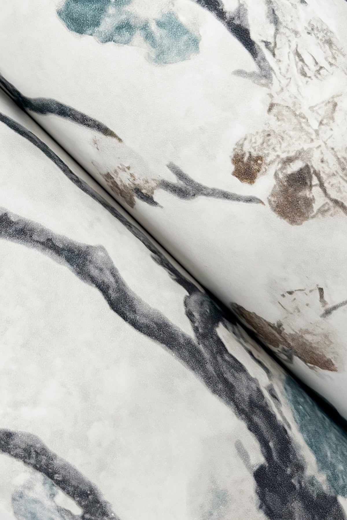 York LM5412 Avril Chinoiserie Peacock Wallpaper