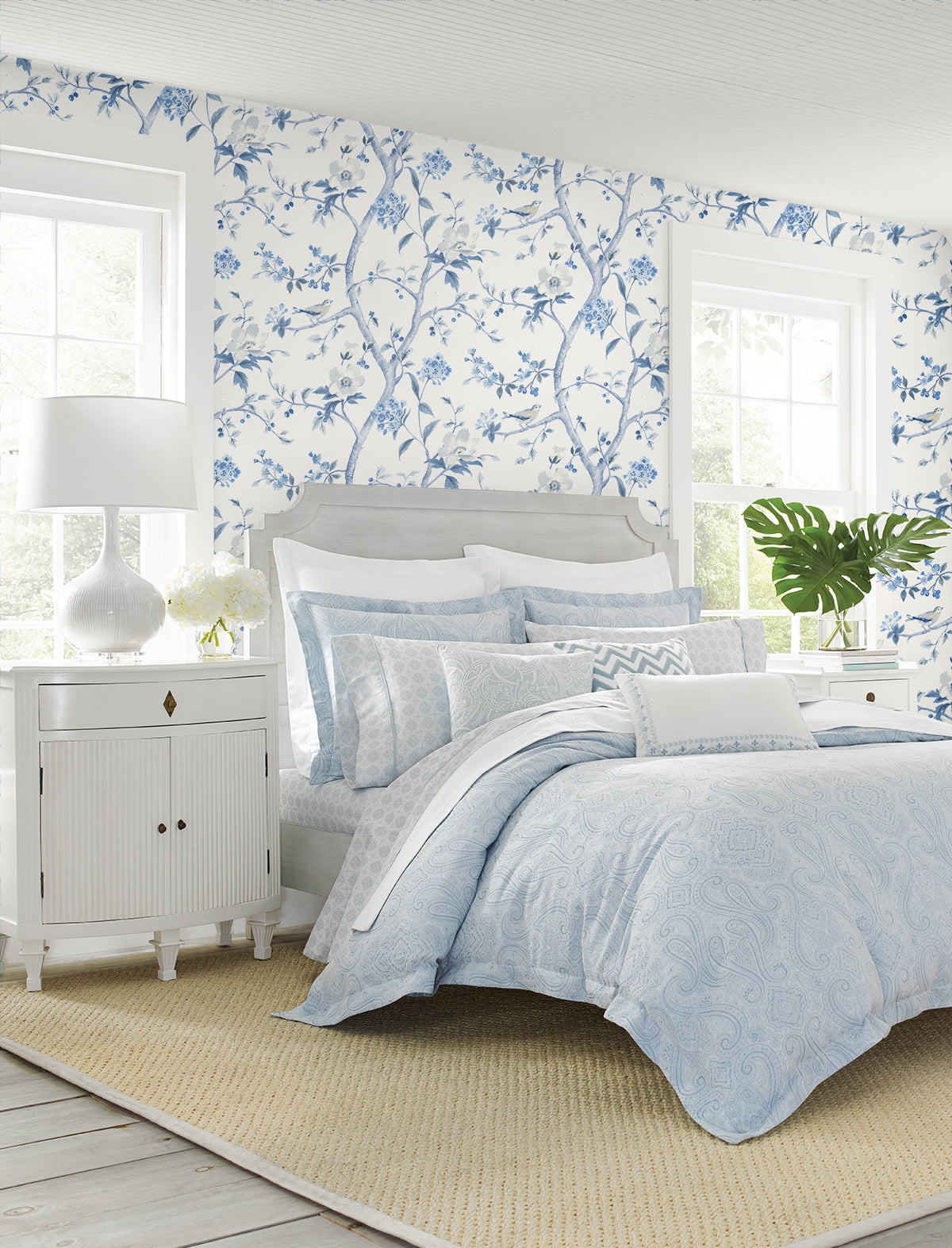 Lillian August LN21302 Wallpaper - Eade's Wallpaper & Fabric