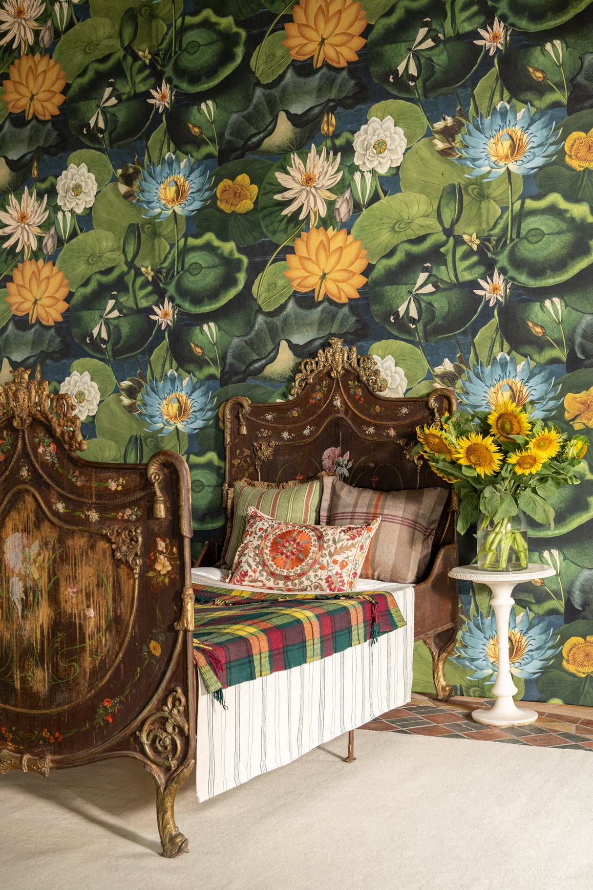 MindtheGap LOTUS BLOSSOM - Wallpaper Collection 2024 - The Wetlands