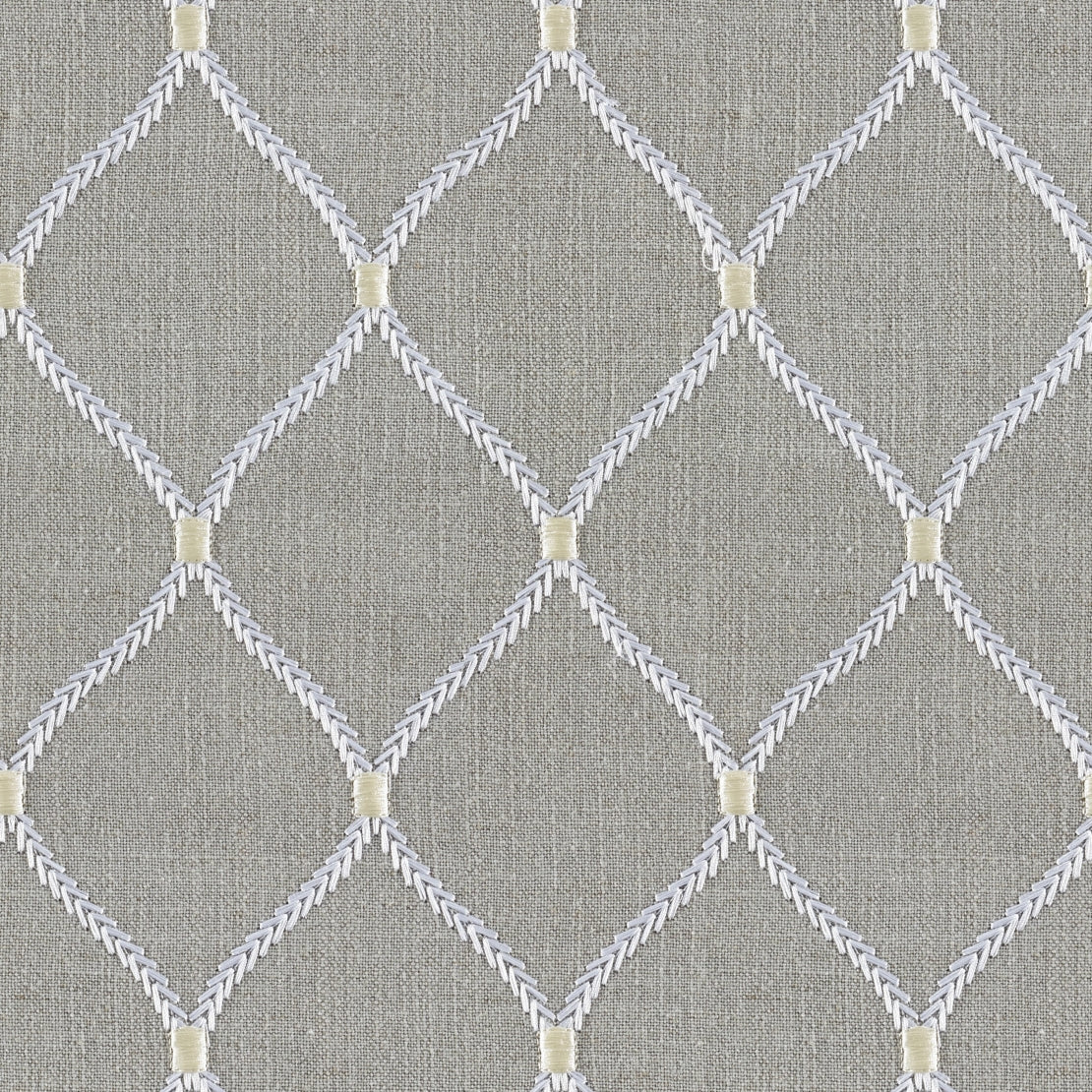 Eade’s LOWELL CHINCHILLA CHINCHILLA