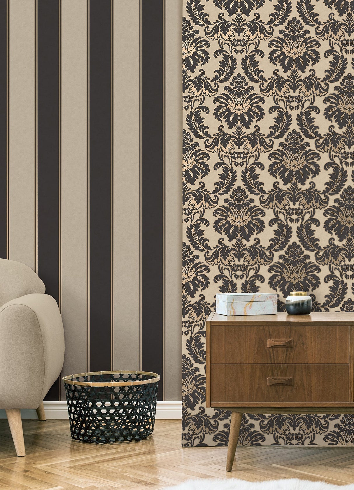 Brewster M1707 Rydia Black Stripe Wallpaper