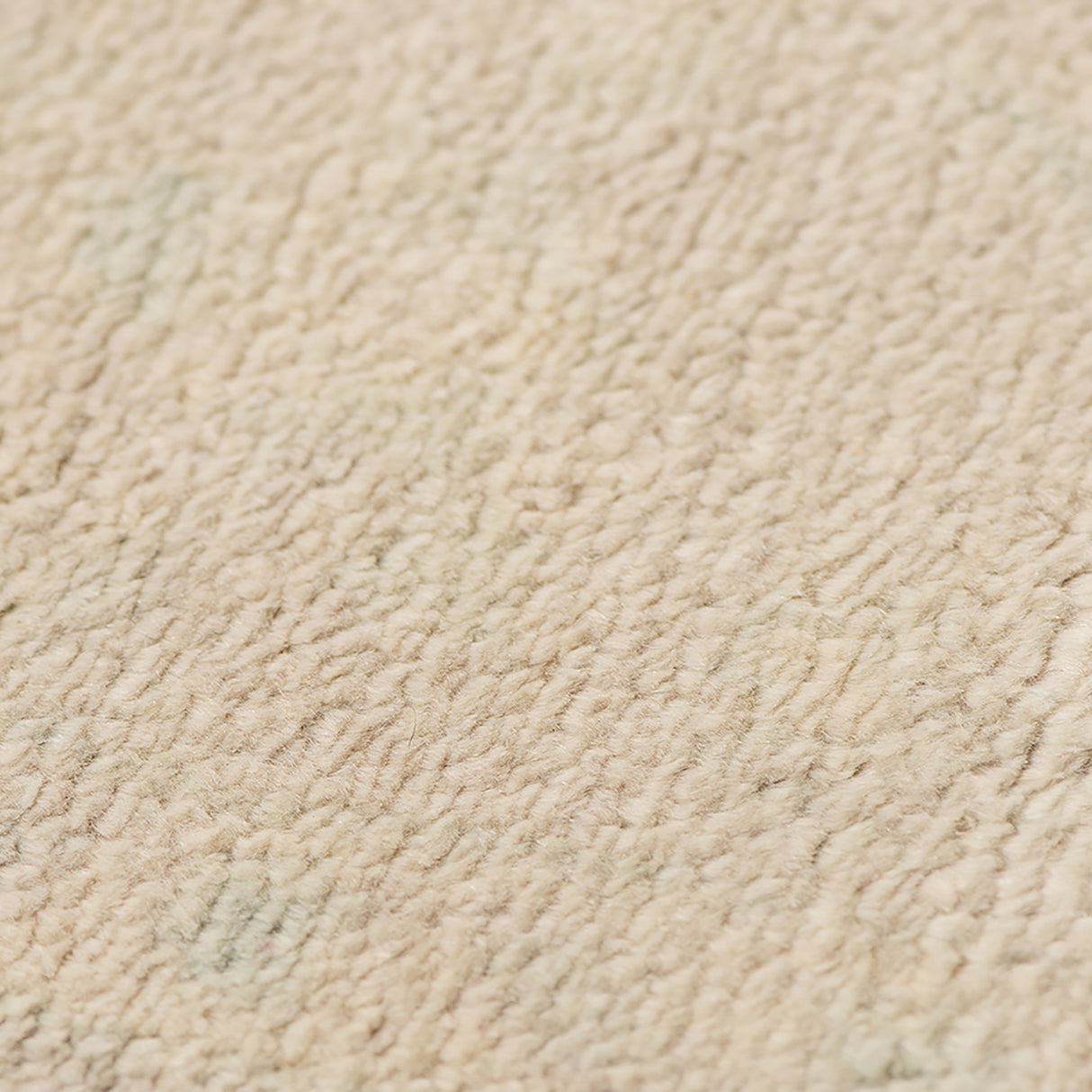 Amer Rugs MAYA-6 Maya Classic Bordered Area Rug