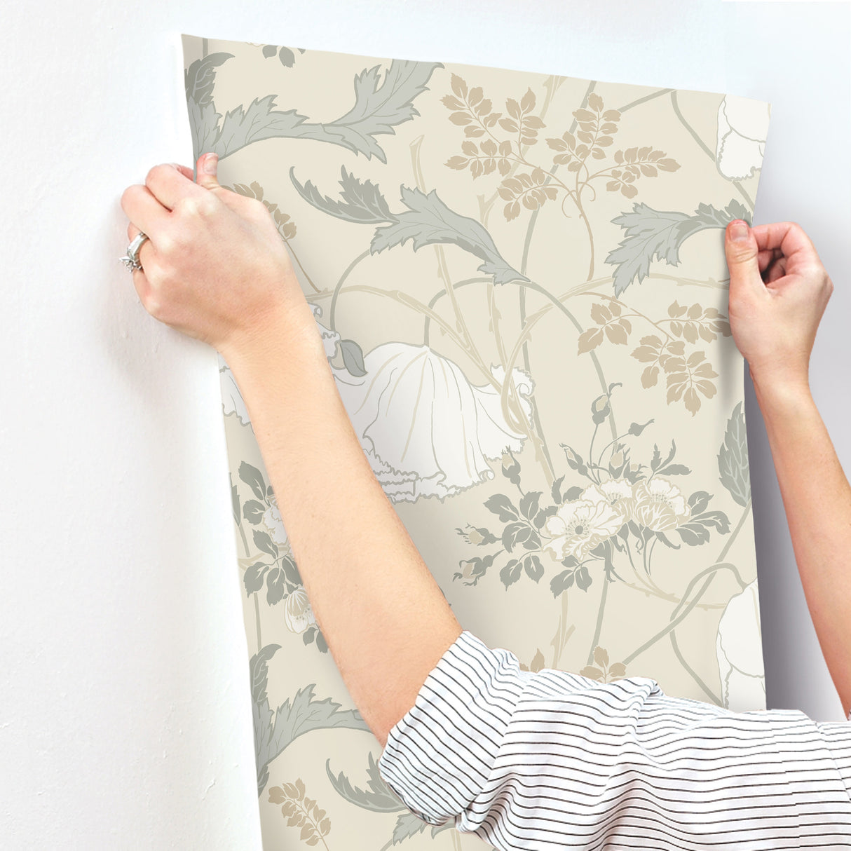 Magnolia Home MF4753 Gwendolyn Ivory & Grey Wallpaper