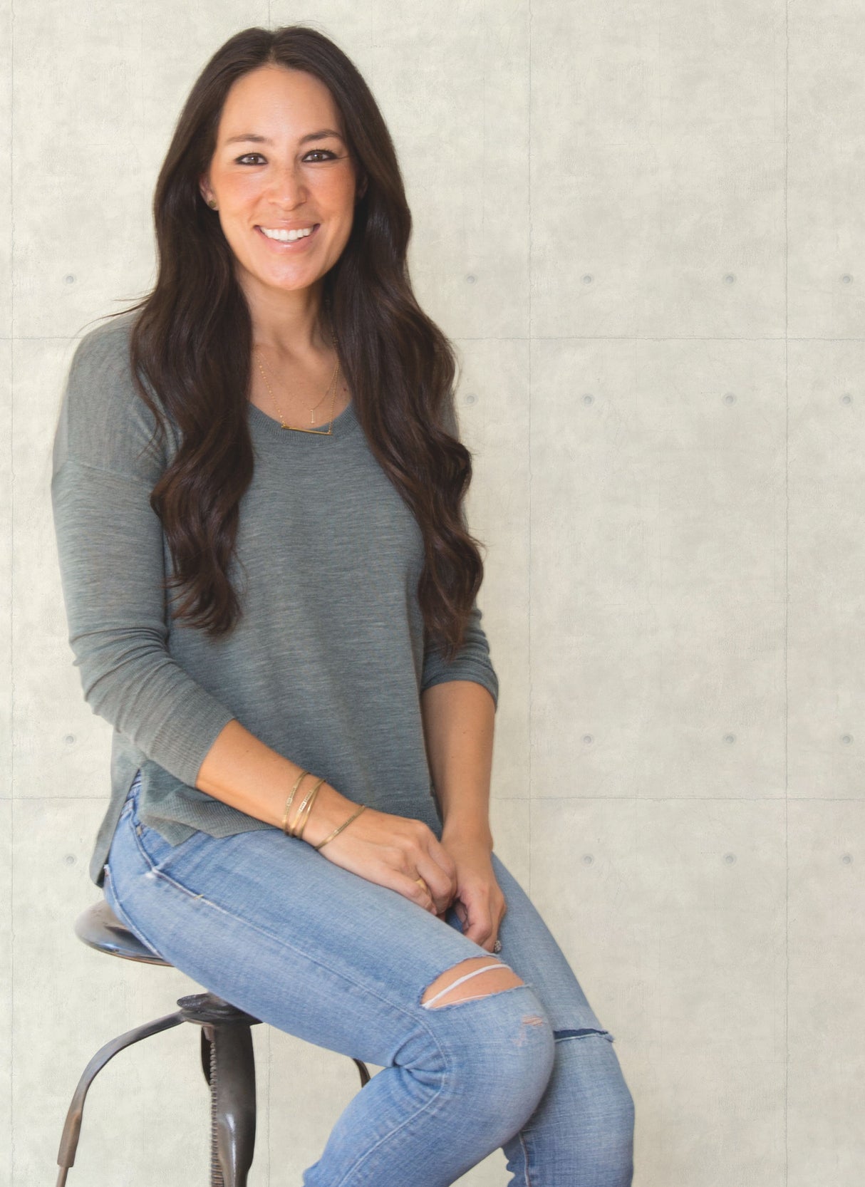 York MH1551 Concrete White & Grey Wallpaper