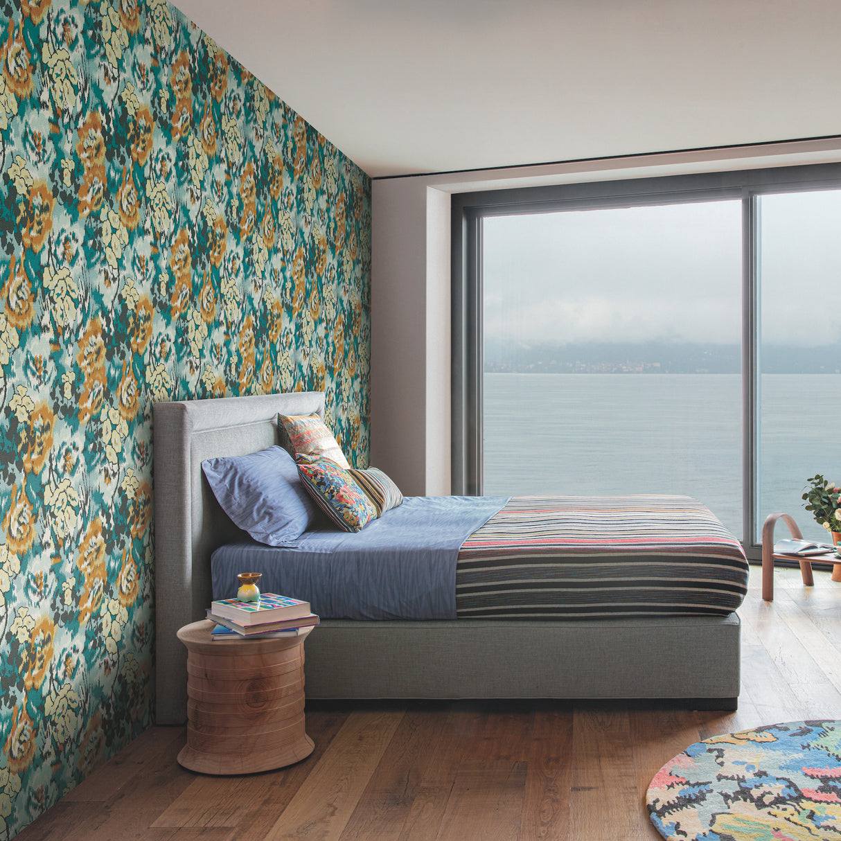York MI10301 Flower Pot Teal & Orange Wallpaper