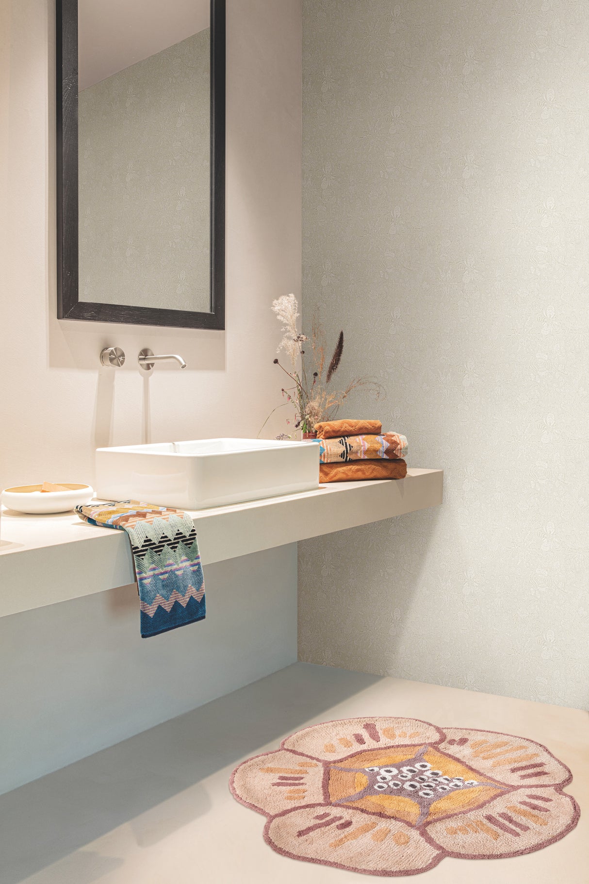 York MI10315 Magic Garden Cream Wallpaper