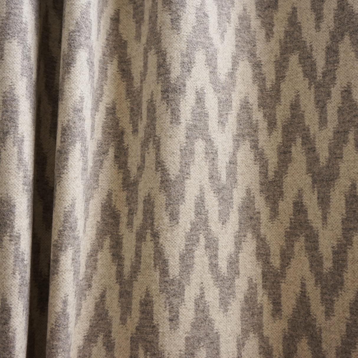 JF Studio 92-SJ101 MIGUEL Fabric