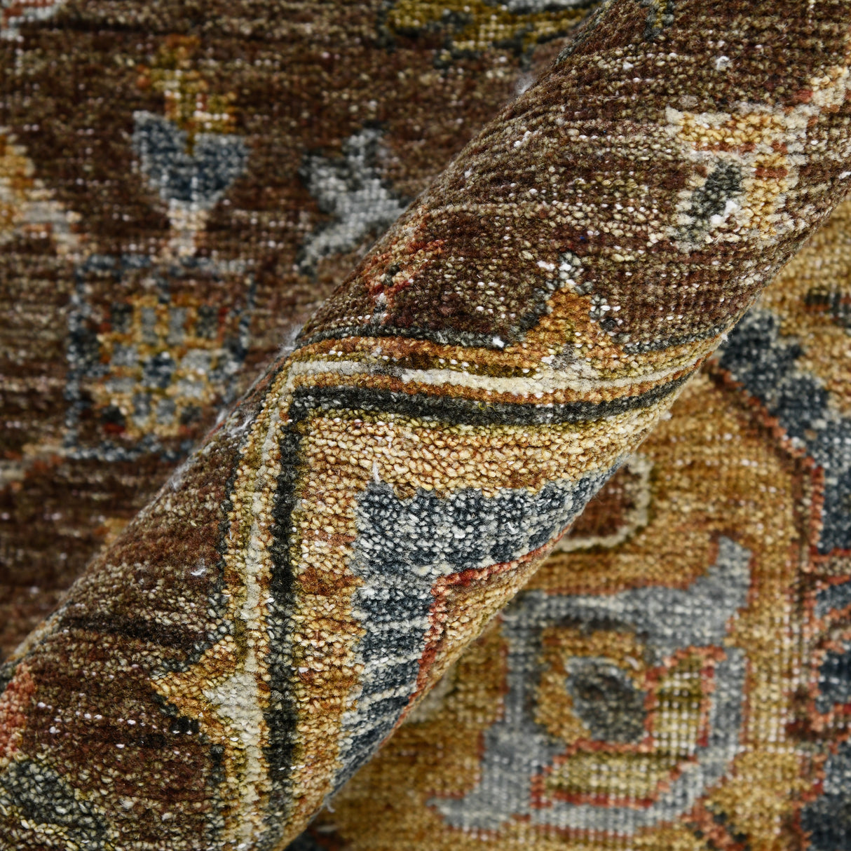 Amer Rugs MIL41215 Milano Traditional Coral 12' X 15' Area Rug