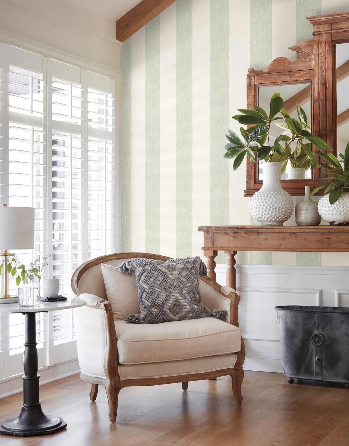 York MK1116 Thread Stripe Green Wallpaper